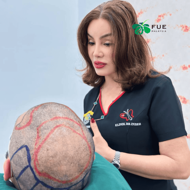 FUE Malaysia - Datuk Dr Inder Consult Patient Before Hair Transplant (6)